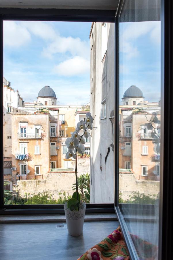 Le Rondini Della Pietrasanta Apartment เนเปิลส์ ภายนอก รูปภาพ